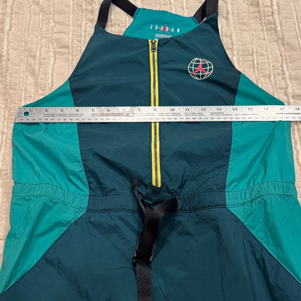 Jordan Winter Utility Women's Dress Size small DD0188-300 Green Block Zip Front - Picture 11 of 13